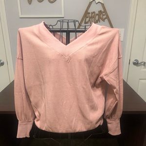 Woman’s vneck thermal